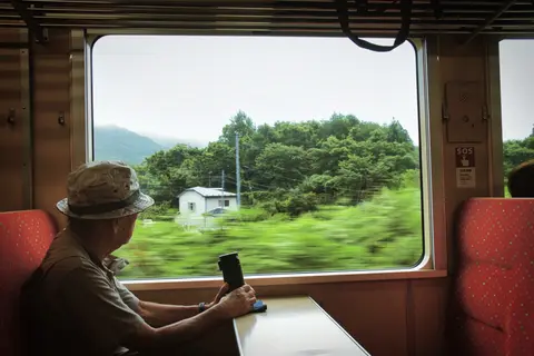 Malwin Haas - Hokkaidō – Zugfahrt